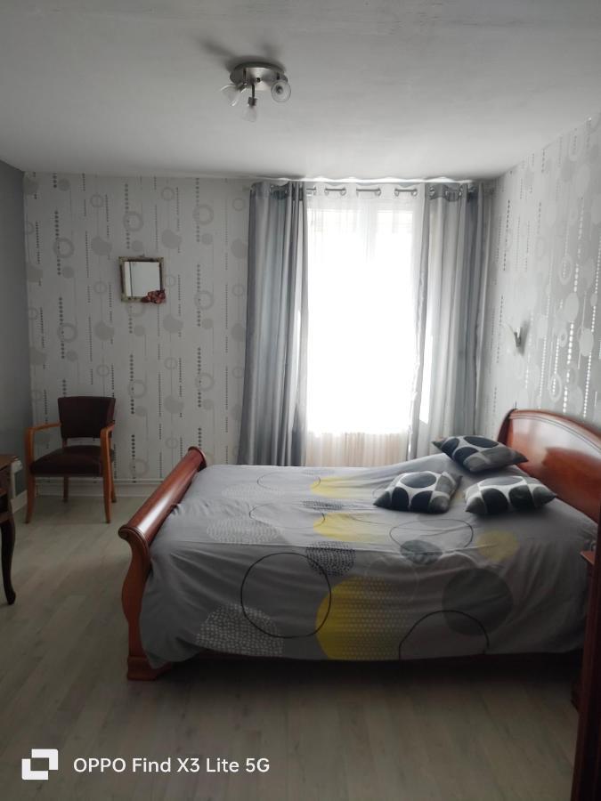 Appart La Percep La Tour-dʼAuvergne Extérieur photo