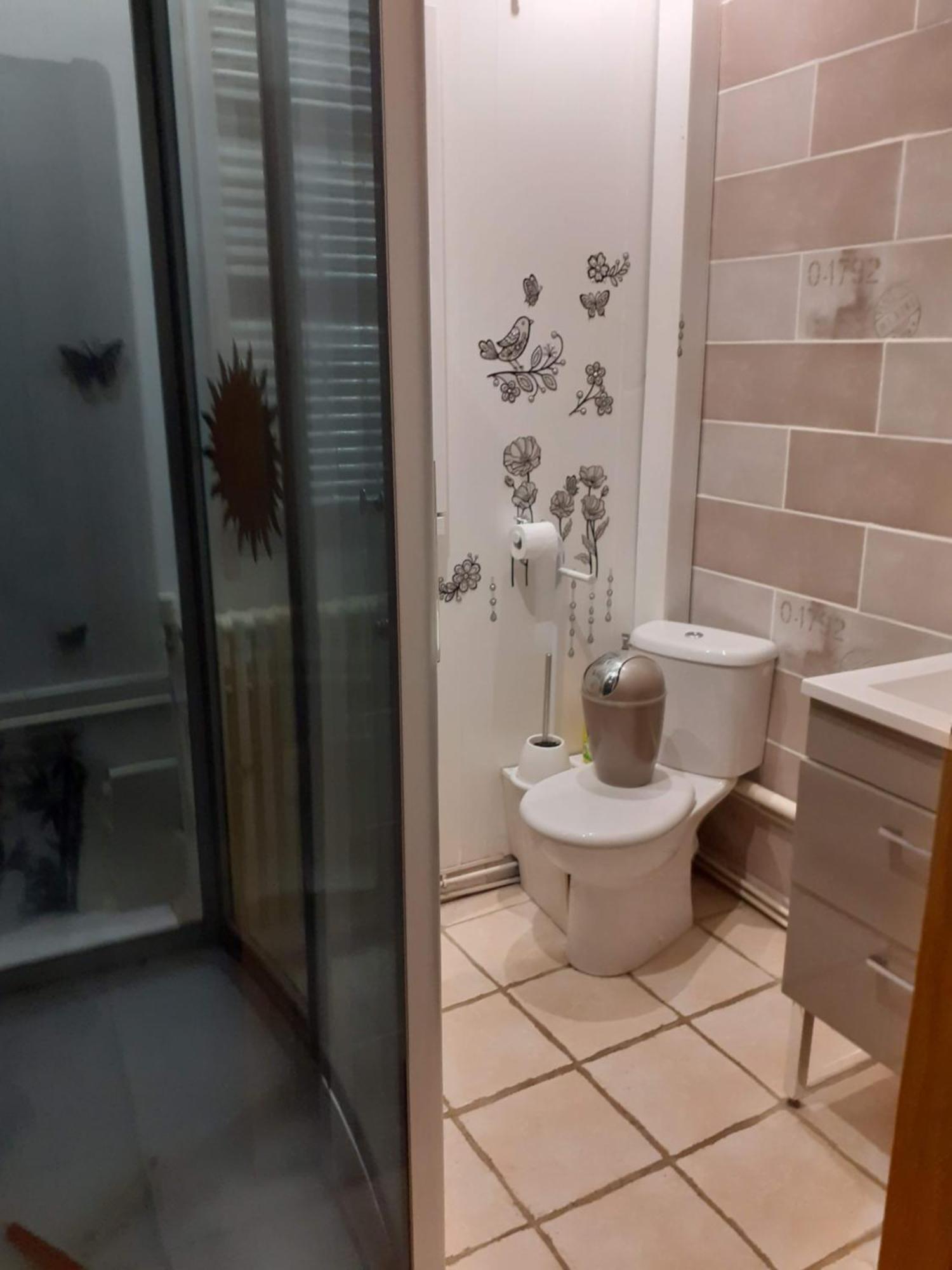 Appart La Percep La Tour-dʼAuvergne Extérieur photo